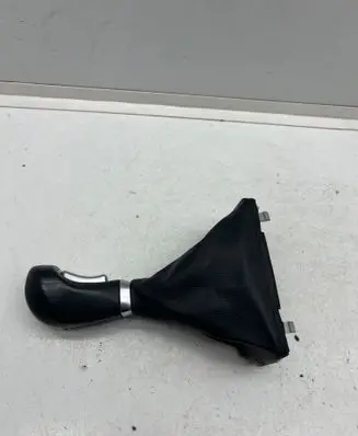Hyundai Santa Fe Gear lever shifter trim leather/knob 