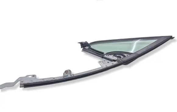 Peugeot 307 CC Front vent window/glass (coupe) 9642512280