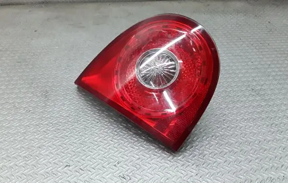 Volkswagen Golf V Tailgate rear/tail lights 1K6945093G