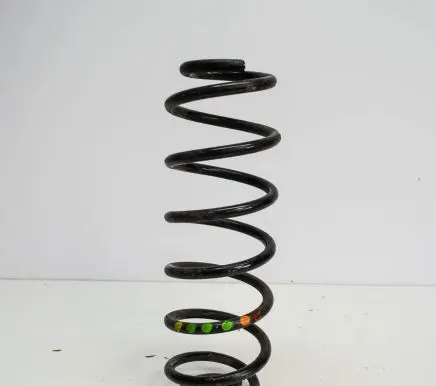 Volkswagen Golf I Rear coil spring