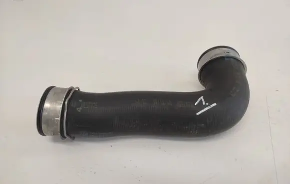 Volkswagen Golf V Intercooler hose/pipe