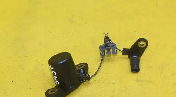 Mercedes-Benz E W211 Oil level sensor A0011531132