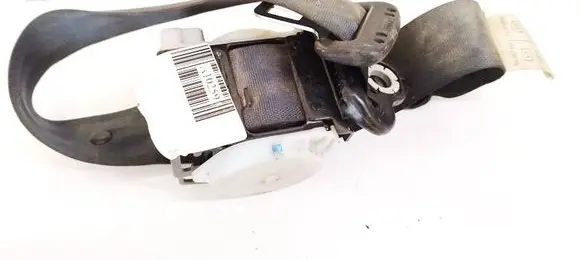 Mitsubishi Pajero Rear seatbelt TKAB0EN239