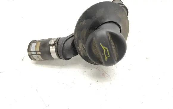 Citroen Xsara Picasso Oil filler cap 9638323780