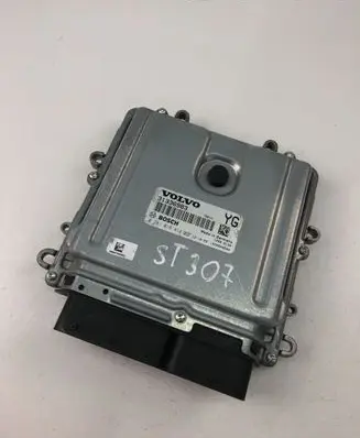 Volvo V40 Engine control unit/module ECU 31336983 0281018414