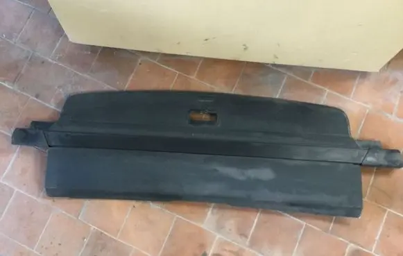 Skoda Octavia Mk2 (1Z) Rear windscreen sun blind/shade 