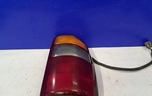 Chevrolet Tahoe Rear/tail lights 16525376