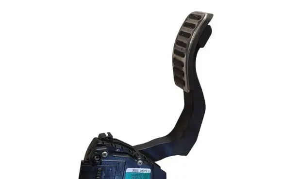 Volkswagen Phaeton Accelerator throttle pedal 3D1721503L 6PV00802643 F30007801