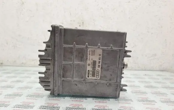 Audi A4 S4 B5 8D Engine control unit/module 028906021CE