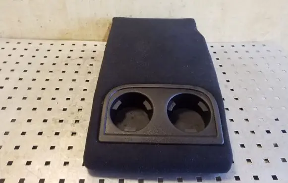 Subaru Outback Rear seat armrest 