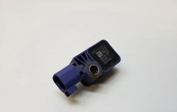 Volvo C30 Airbag deployment crash/impact sensor 31264410