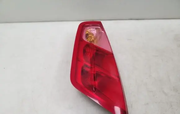 Fiat Punto (188) Rear/tail lights 27460102