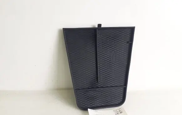 Ford Mustang Mach-E Central console drawer/shelf pad LJ8BR045C44A Y0070745
