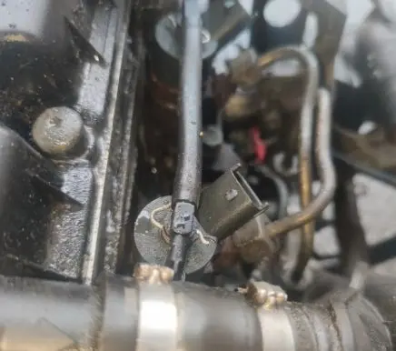 Fuel injector