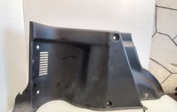 Land Rover Freelander Trunk/boot lower side trim panel 