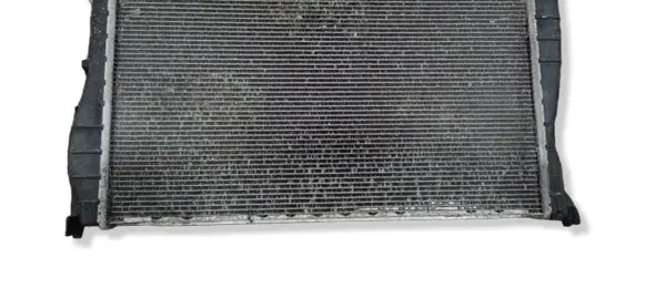 BMW 3 E90 E91 Coolant radiator 781027102