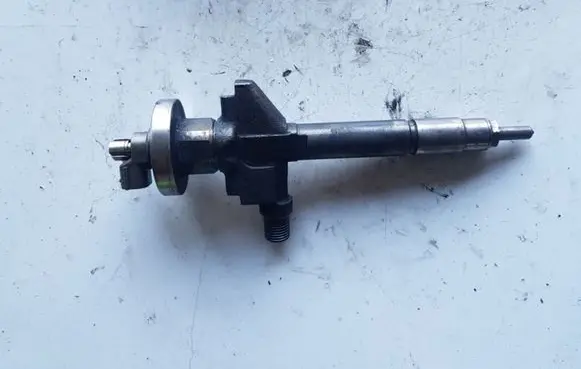Mazda 6 Fuel injector