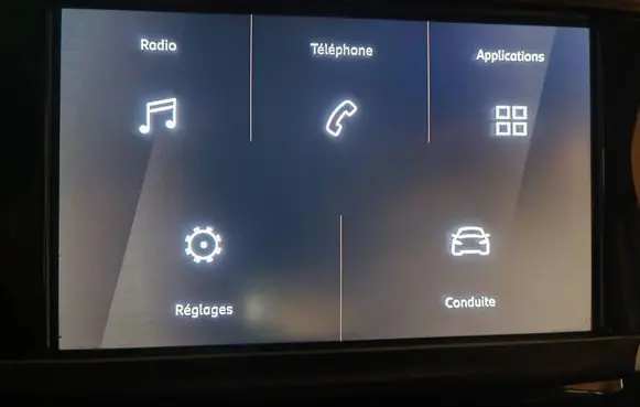 Peugeot 208 Screen/display/small screen 9825029180 A2C15851600 610057