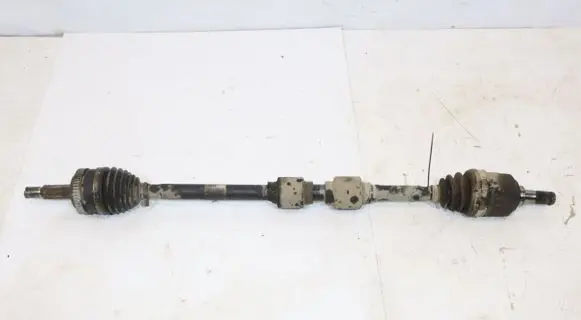 KIA Sportage Front driveshaft 495012Y830