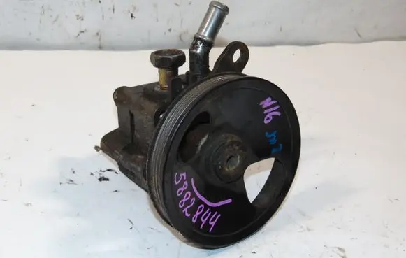 Nissan Almera N16 Power steering pump 49110BM702 7611332111