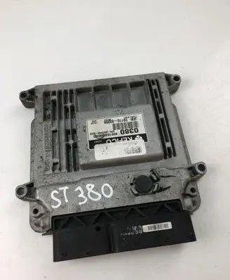 Hyundai i20 (PB PBT) Engine control unit/module ECU 3911003256