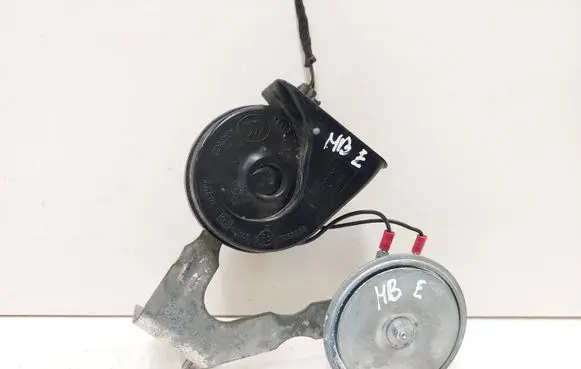 Mercedes-Benz E W211 Horn signal E355306 A046522