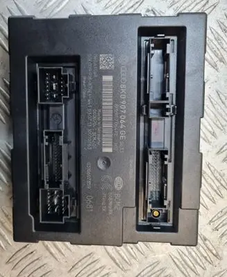 Audi A5 8T 8F Comfort/convenience module 8K0907064GE