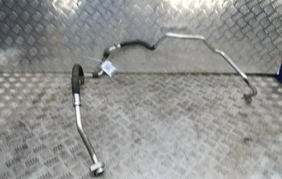 Volkswagen Jetta VI Air conditioning (A/C) pipe/hose 5C0816743J