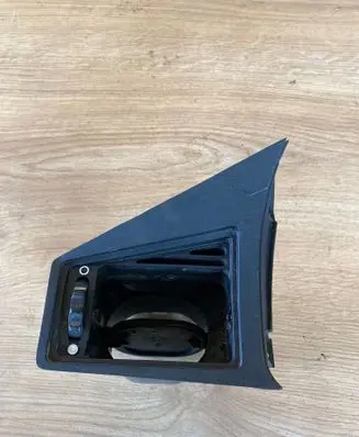 BMW 5 E28 Dashboard side air vent grill/cover trim 64221367567