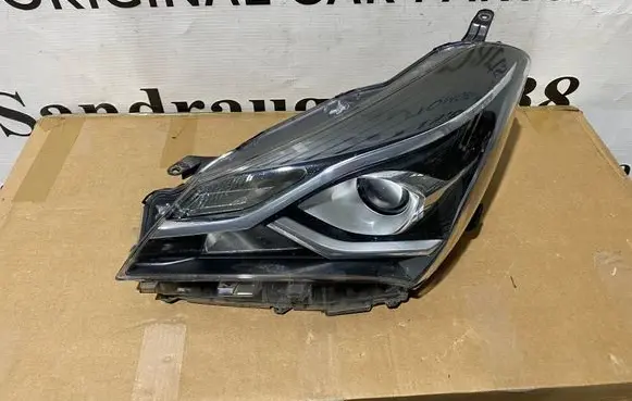 Toyota Yaris Headlight/headlamp 0D1970D198