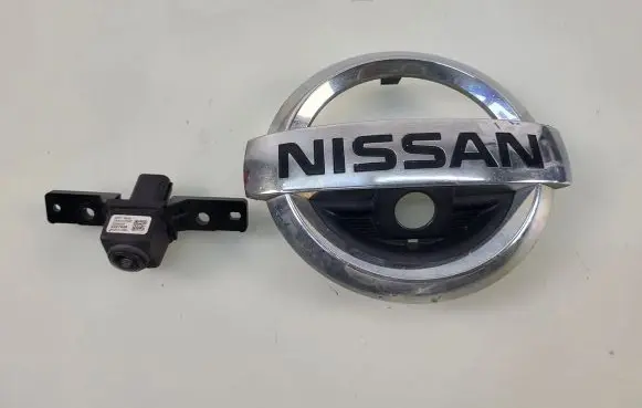 Nissan X-Trail T32 Front bumper camera 28FF14BA0A 628904BA0A