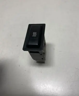 Toyota Avensis T250 Windscreen/window heater switch 153337