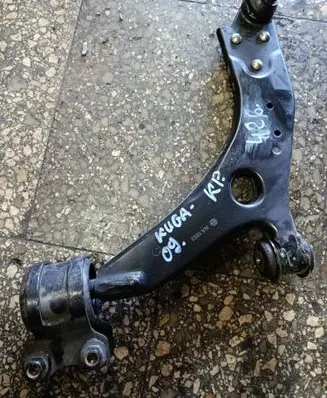 Ford Kuga I Front lower control arm/wishbone