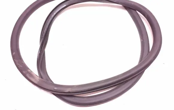 Opel Astra L Rubber seal rear door 9838513580 9838513980