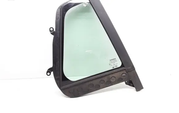 Volvo V60 Rear vent window glass 