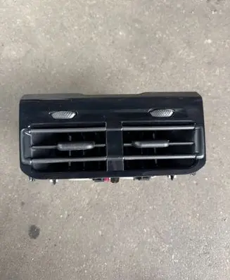 BMW 5 F10 F11 Rear air vent grill 5A13167
