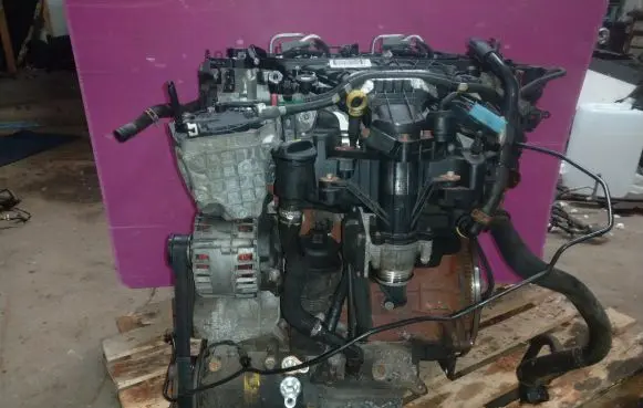 Ford C-MAX II Engine D4204T
