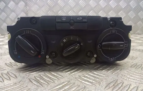 Volkswagen Golf Plus Interior fan control switch 