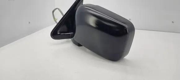 Nissan Patrol Y61 Front door electric wing mirror