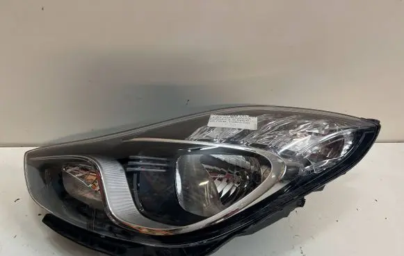 Hyundai ix20 Headlight/headlamp 921011KXXX 92101-1KXXX