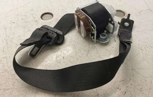 Jeep Grand Cherokee Rear seatbelt 5ME40DX9AA