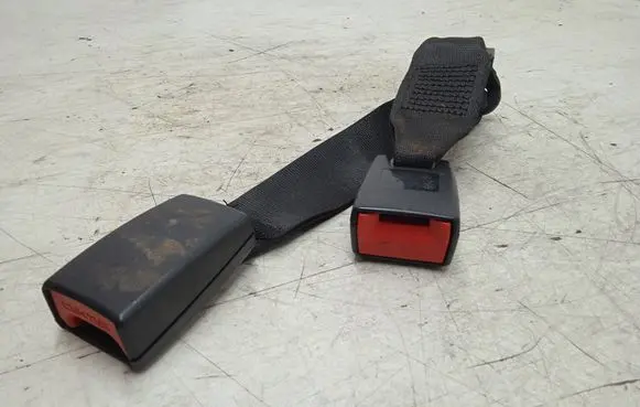 BMW X1 E84 Middle seatbelt buckle (rear) 7245663