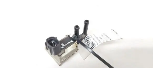 Subaru B9 Tribeca Turbo solenoid valve k5t48479