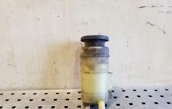 Opel Frontera B Power steering fluid tank/reservoir