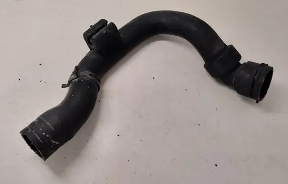 Volkswagen Golf IV Engine coolant pipe/hose 8D0121101AD