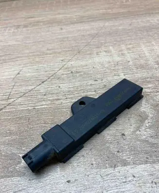 BMW 7 G11 G12 Keyless system antenna 9220831