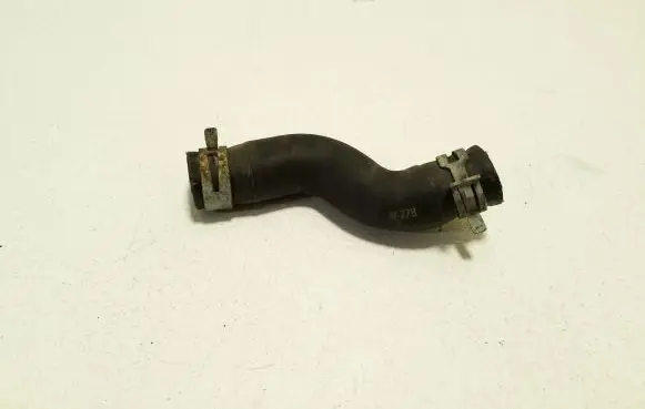 Nissan X-Trail T32 Engine coolant pipe/hose