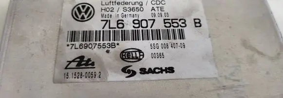 Volkswagen Touareg I Suspension control unit/module 7L6907553B 5SG00840709