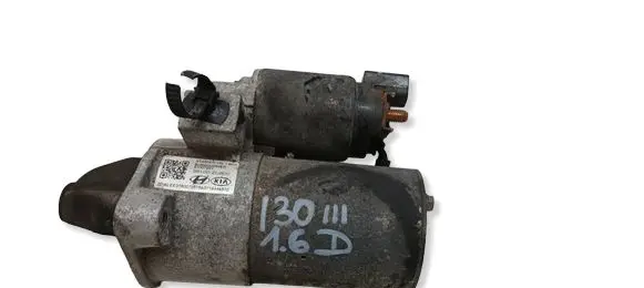 Hyundai i30 Starter motor 361002U800