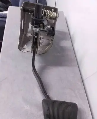 Dodge Charger Accelerator throttle pedal 